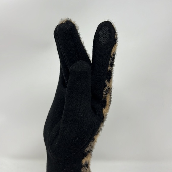 🆕Winter Touch Screen Gloves Black Soft Breathable Cheetah Pattern Gloves - Picture 4 of 8